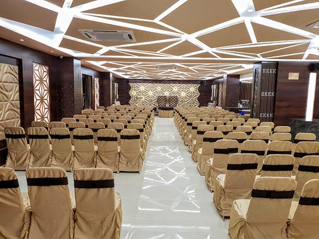 Entrance and Reception Foyer