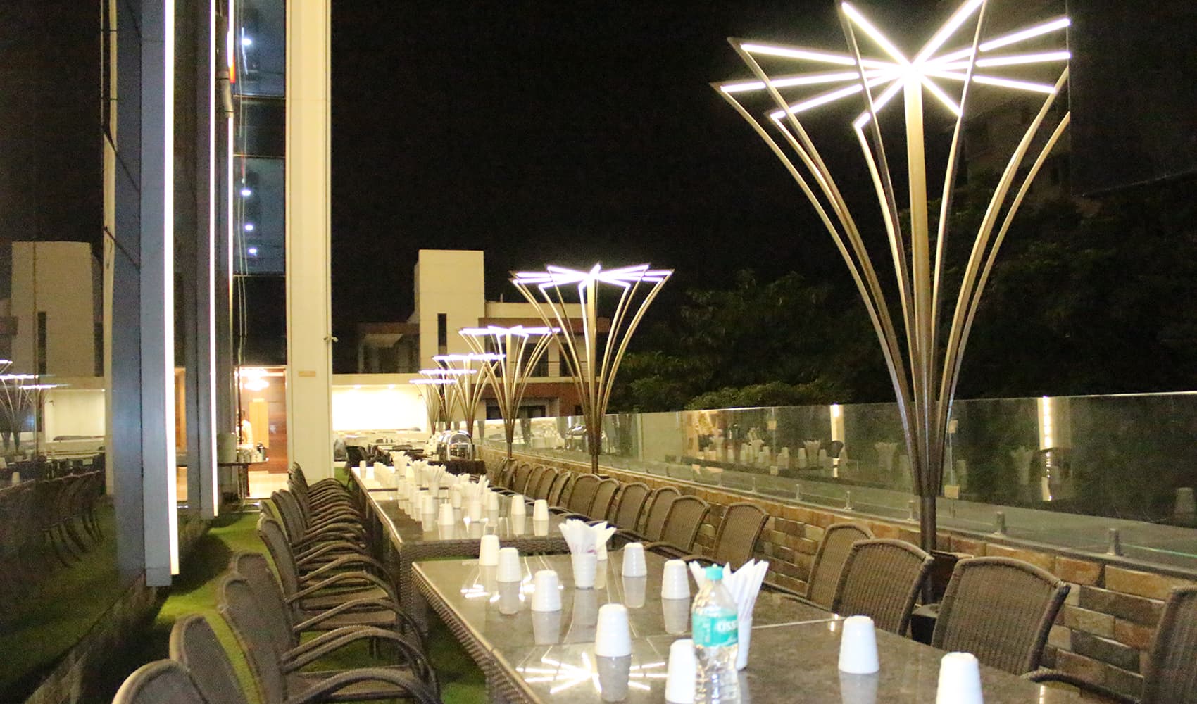 Signature People's Dine Sizzlers